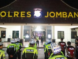 Cegah Premanisme dan Kejahatan Jalanan, Polres Jombang Gelar Patroli Sepertiga Malam