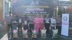Polres Jombang Salurkan 3,3 Ton Zakat Fitrah kepada Masyarakat