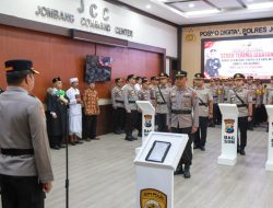 Kapolres Jombang Pimpin Upacara Sertijab Dua Kapolsek dan Kasihumas